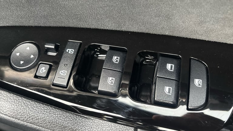 2022 Kia Sportage 1.6T GDi PHEV GT-Line S 5dr Auto AWD Estate Estate Hybrid Automatic