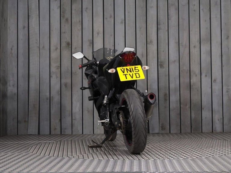 2015 15 YAMAHA R3
