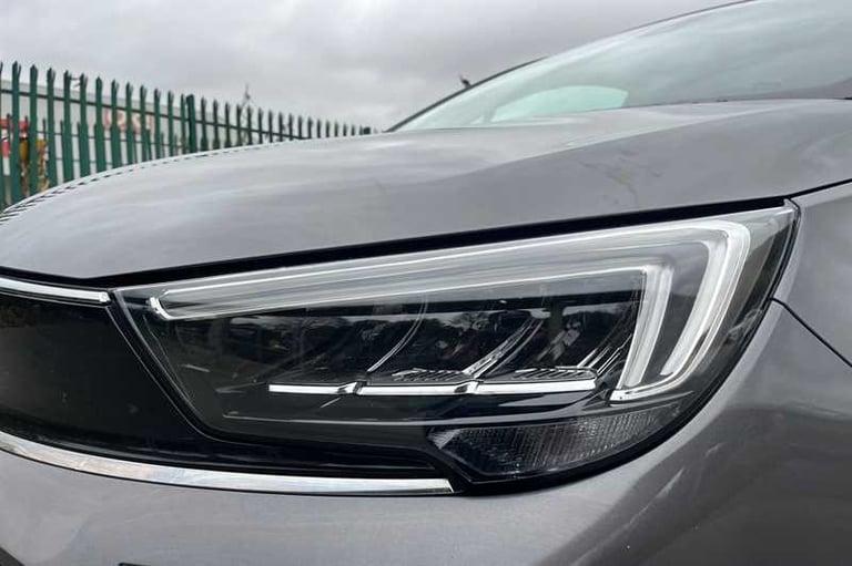 2021 Vauxhall Crossland 1.2i (83 PS) SE 5 Door Petrol SUV *** 1 Private Owner from New *** SUV Pe...