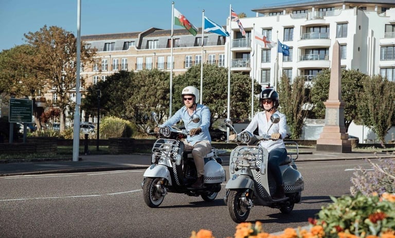 AJS MODENA [Phone number removed]5 Petrol Automatic in Orange