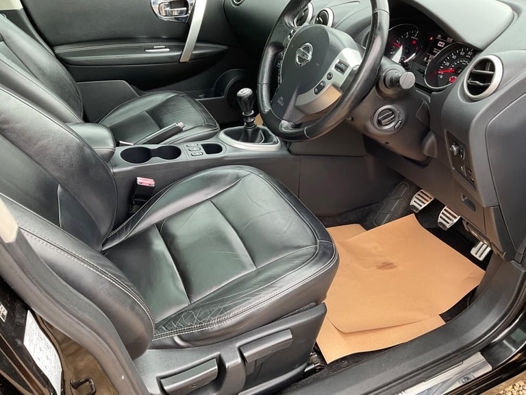 2011 Nissan Qashqai 1.5 dCi Tekna 2WD Euro 5 5dr HATCHBACK Diesel Manual