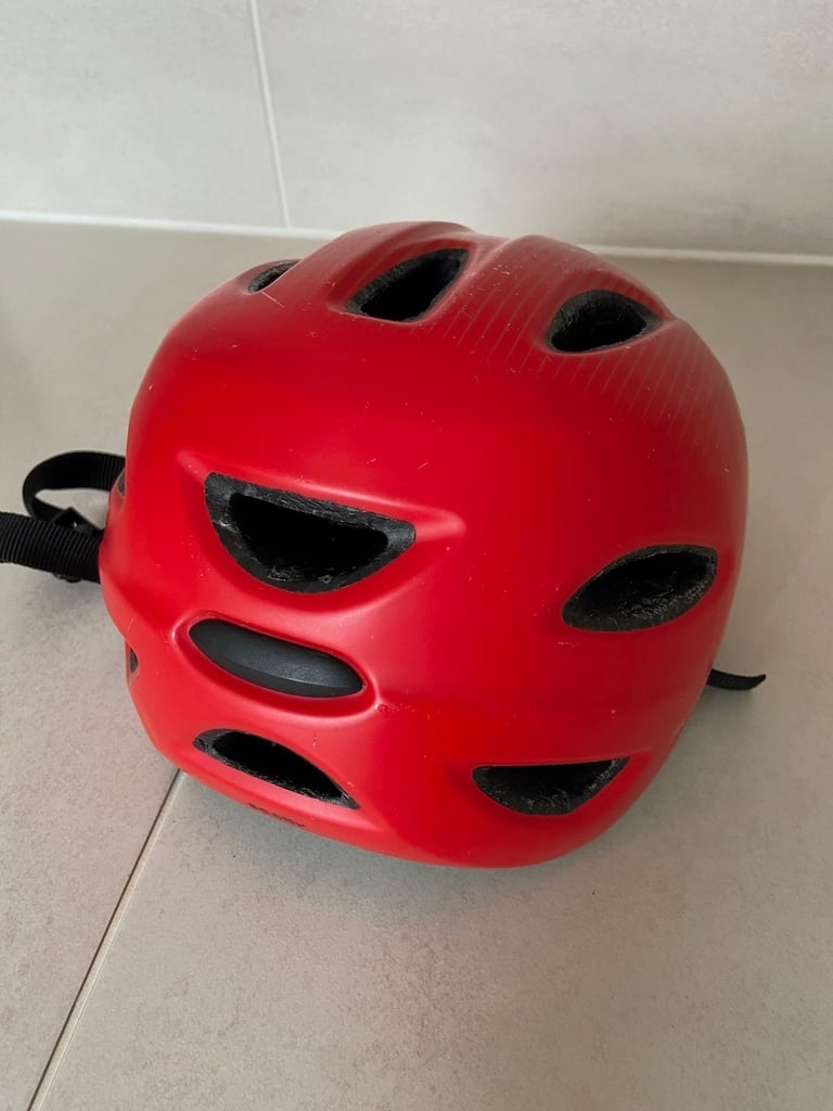 Giro Kids’ Scamp Cycling Helmet