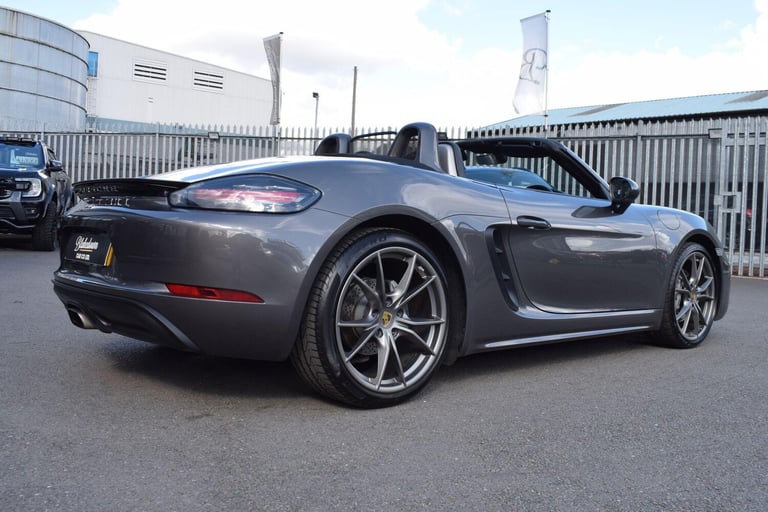 2016 Porsche 718 Boxster 2.0T Euro 6 (s/s) 2dr CONVERTIBLE Petrol Manual