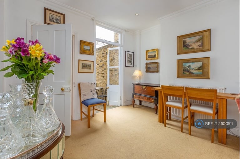 2 bedroom house in Tyenham Rd, London, SW11 (2 bed) (#2600511)