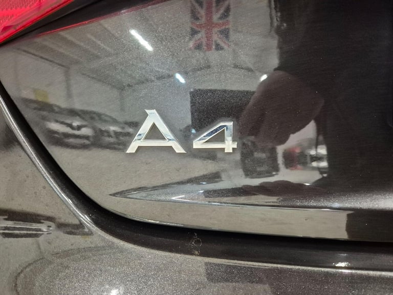 2013 Audi A4 2.0 TDI SE Technik Euro 5 (s/s) 4dr SALOON Diesel Manual