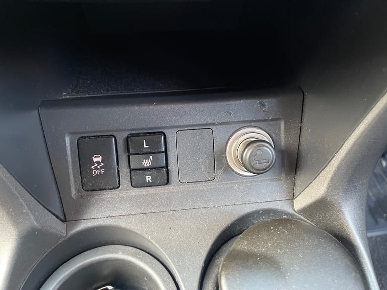 2010 Toyota RAV4 2.2 D-4D XT-R 4WD 5DR ESTATE Diesel Manual