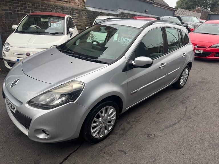 2010 Renault Clio 1.5 dCi 86 Dynamique TomTom 5dr ESTATE Diesel Manual