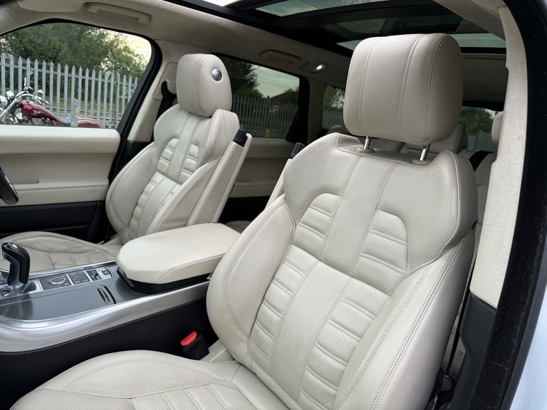 2015 Land Rover Range Rover Sport 4.4 SD V8 Autobiography Dynamic SUV 5dr