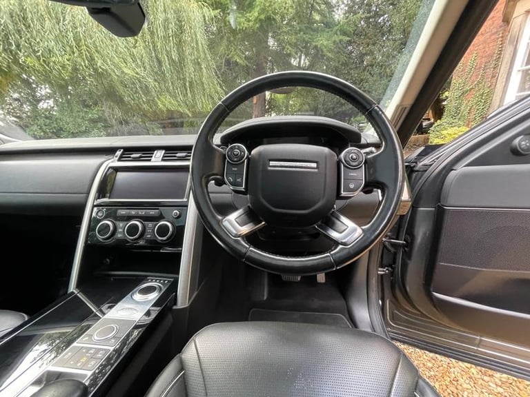 2019 Land Rover Discovery 2.0 SD4 HSE SUV 5dr Diesel Auto 4WD Euro 6 (s/s) (240 ps) 7 SEATER Auto...