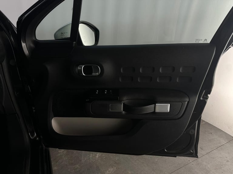 2023 Citroen C3 1.2 PureTech Shine Plus Euro 6 (s/s) 5dr HATCHBACK Petrol Manual