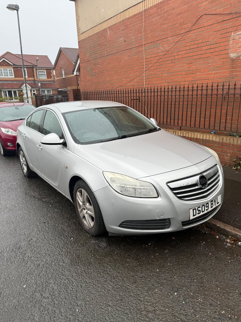 Vauxhall, INSIGNIA, Hatchback, 2009, Manual, 1796 (cc), 5 doors