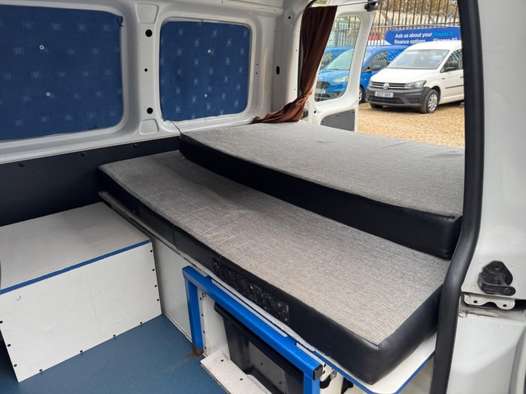 2018 Volkswagen Caddy 2.0 TDI C20 BlueMotion Tech Trendline SWB Euro 6 (s/s) 5dr PANEL VAN Diesel...