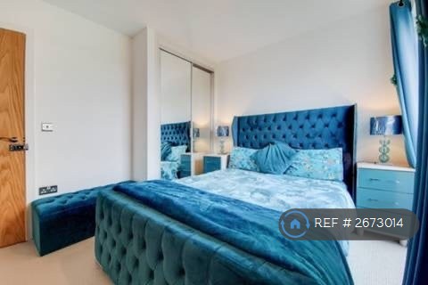 2 bedroom flat in Lyon Road, Harrow, HA1 (2 bed) (#2673014)