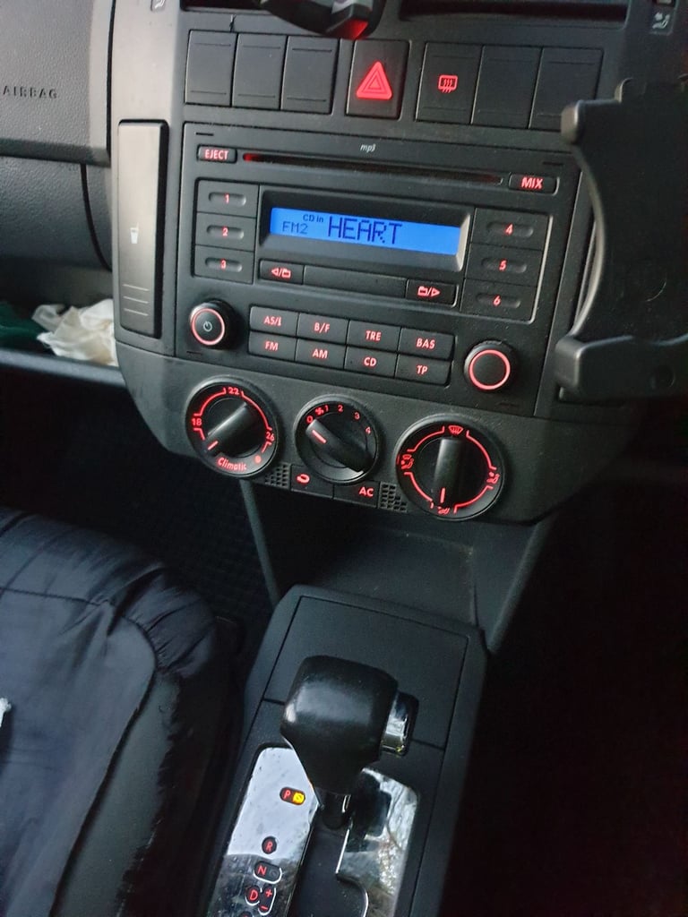 Volkswagen, POLO, Hatchback, 2008, Other, 1390 (cc),5 doors - Image 13