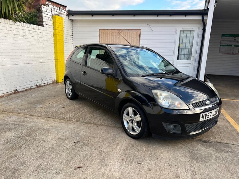 image for 2007 Ford Fiesta 1.25 Zetec Climate 3dr HATCHBACK Petrol Manual