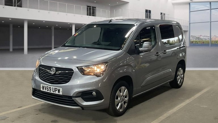 2019 69 VAUXHALL COMBO 1.5 TURBO D 2000 LIMITED EDITION NAV NO VAT VAN EURO 6 (S