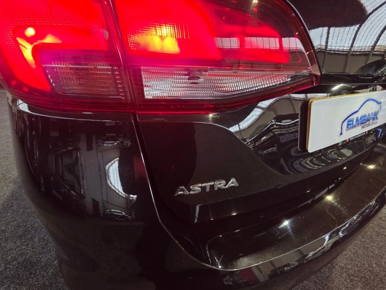 2018 68 VAUXHALL ASTRA 1.4I TURBO TECH LINE NAV SPORTS TOURER 5DR PETROL MANUAL 