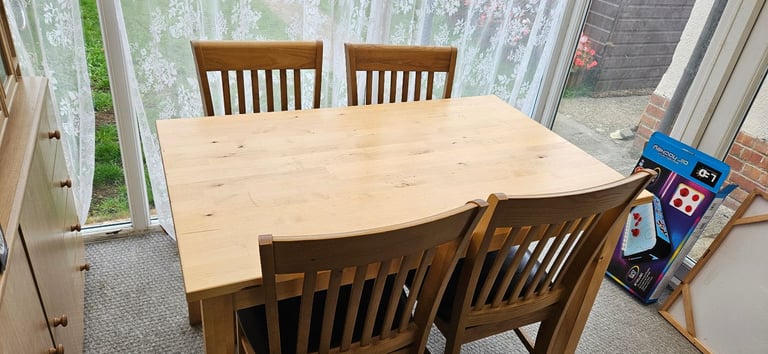 image for Table+chairs