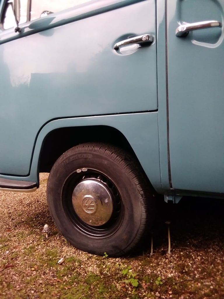 VW T2 Camper Van 1971