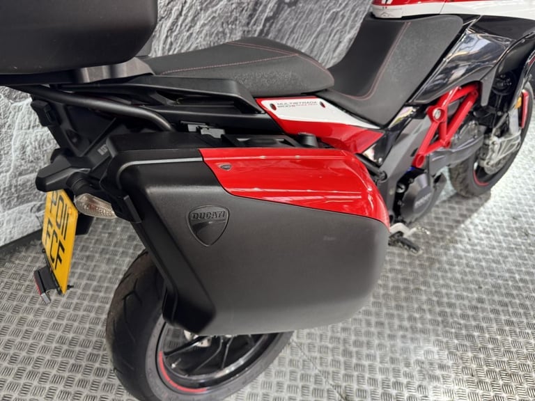 DUCATI MULTISTRADA 1200 S PIKES PEAK 2011