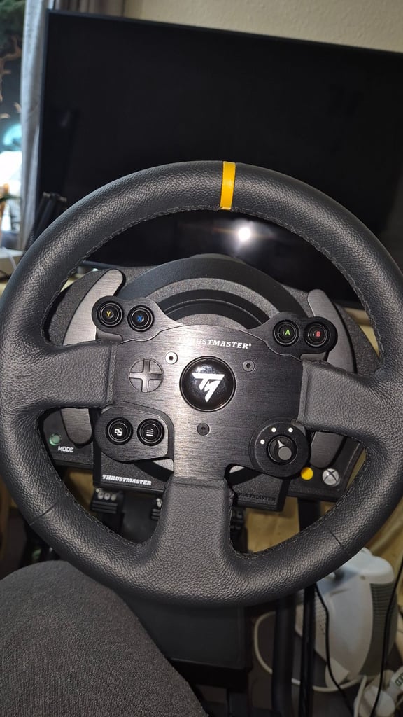 image for  Thrustmaster TX Racing Wheel Leather Edition