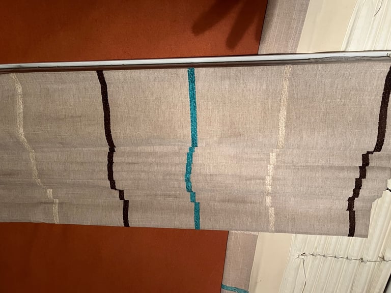 Roman blinds two sizes in blinds 