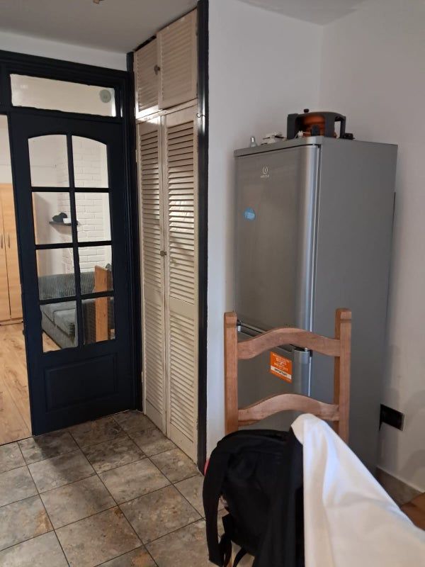 SPACIOUS 5 -BED HOUSE -SURBITON suitable for assisted living or supported living as well