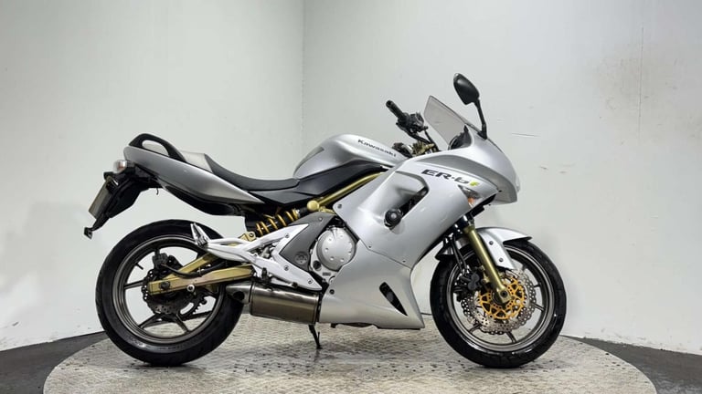 Kawasaki Er ER6 2006 19K GOOD RUNNING PROJECT BIKE SPARES OR REPAIR 650CC A2