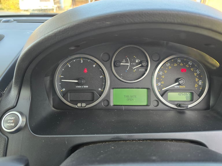 Land Rover, FREELANDER, Estate, 2010, Manual, 2179 (cc), 5 doors