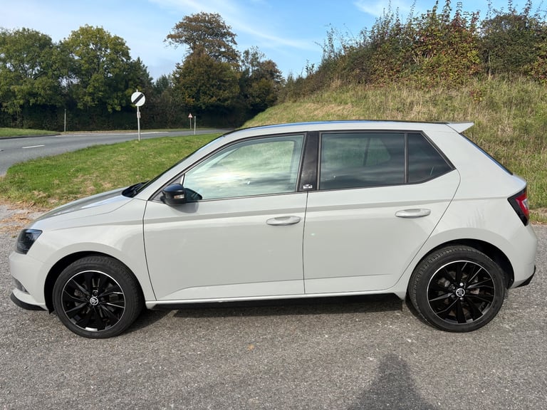 Skoda, FABIA, Hatchback, 2017, Manual, 999 (cc), 5 doors