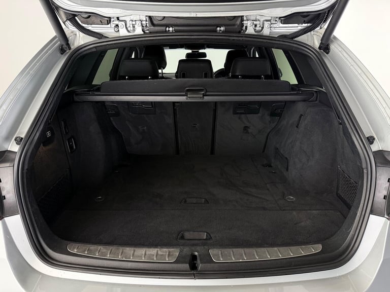 2018 BMW 3 Series 2.0 320i M Sport Shadow Edition Touring Auto xDrive Euro 6 (s/s) 5dr ESTATE Pet...