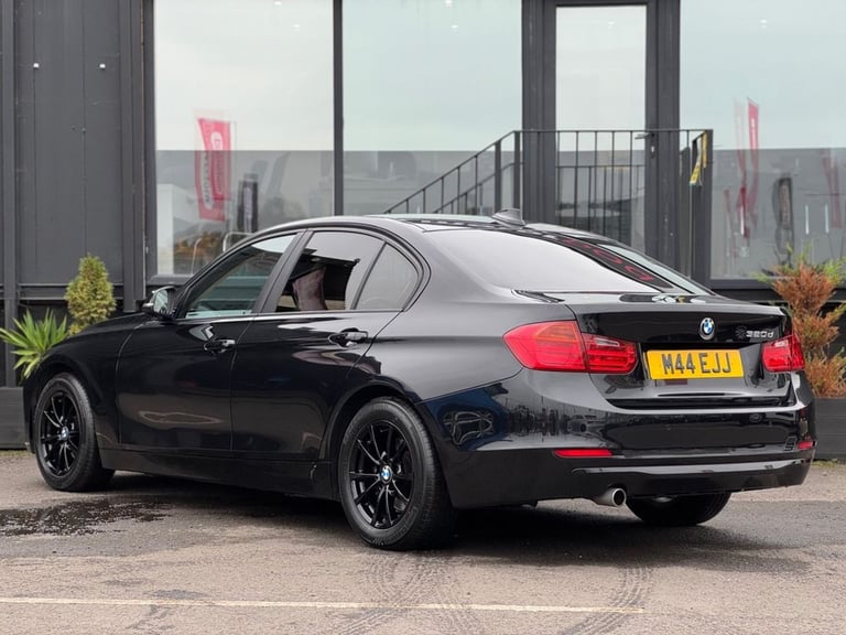 2013 BMW 3 Series 2.0 320d ED EfficientDynamics Business Saloon 4dr Diesel Auto Euro 5 (s/s)  Sal...