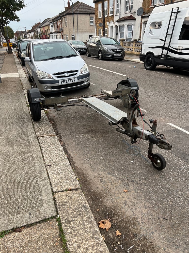 2012 Avonride car recovery trailer / dolly - 2 tonnes plated fully serviced