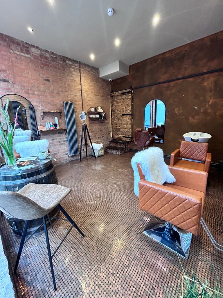 image for Hairdresser Chairs & Backwash