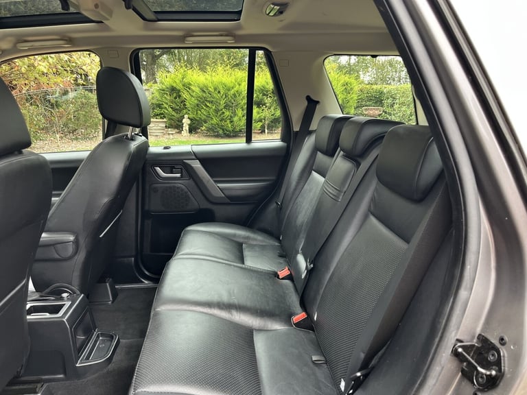 LAND ROVER FREELANDER 2 2.2 TD4 HSE 2010