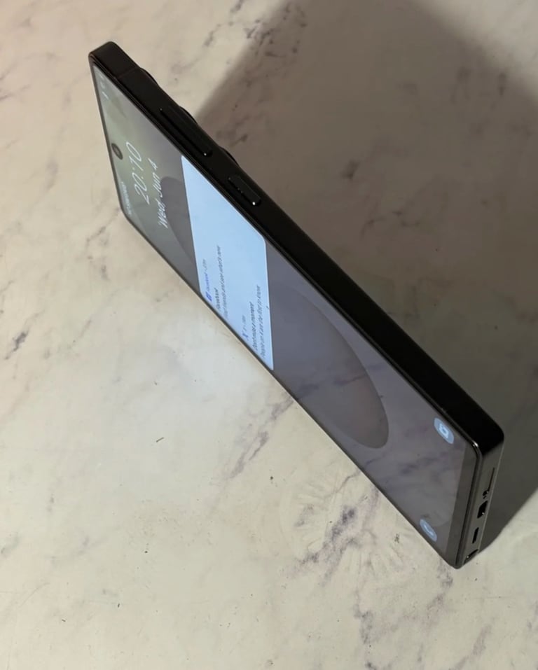 Samsung Galaxy S25 Ultra 1TB – Boxed