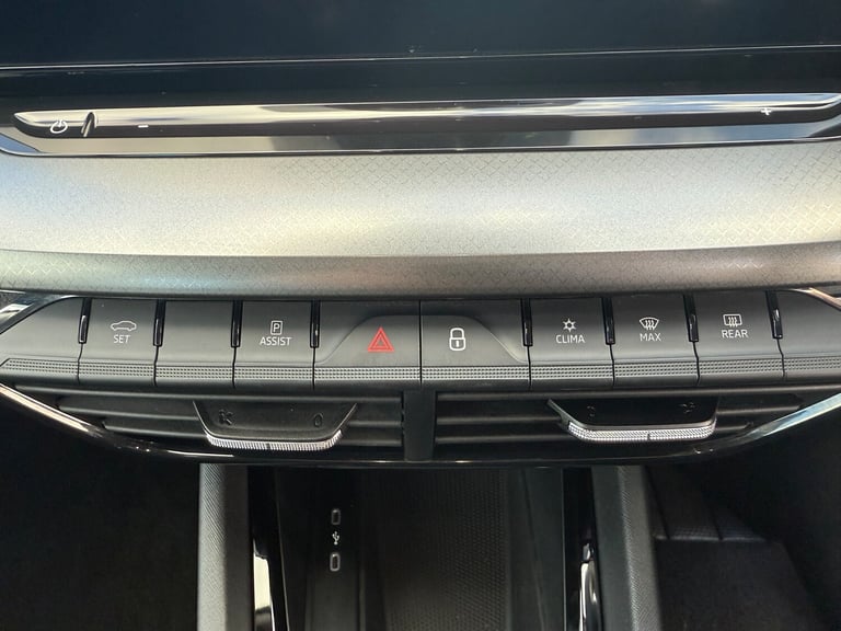 2022 Skoda Octavia 1.0 TSI SE Technology 5dr ESTATE PETROL Manual