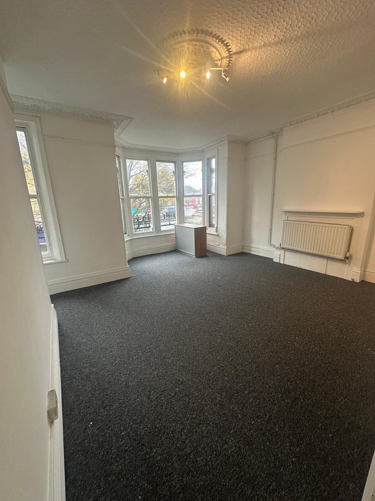 image for OFFICE SPANE TO RENT ILFORD IG1 4LZ