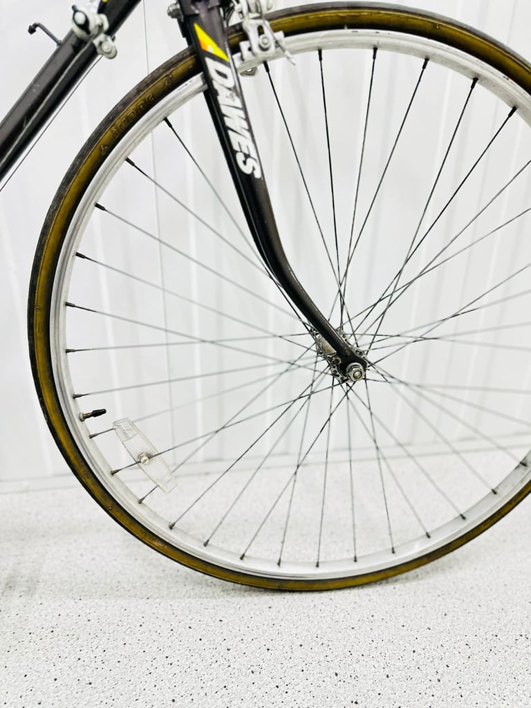 DAWES SHADOW Size/M Super LW Ladies Road Bike Fully Serviced Warranty 