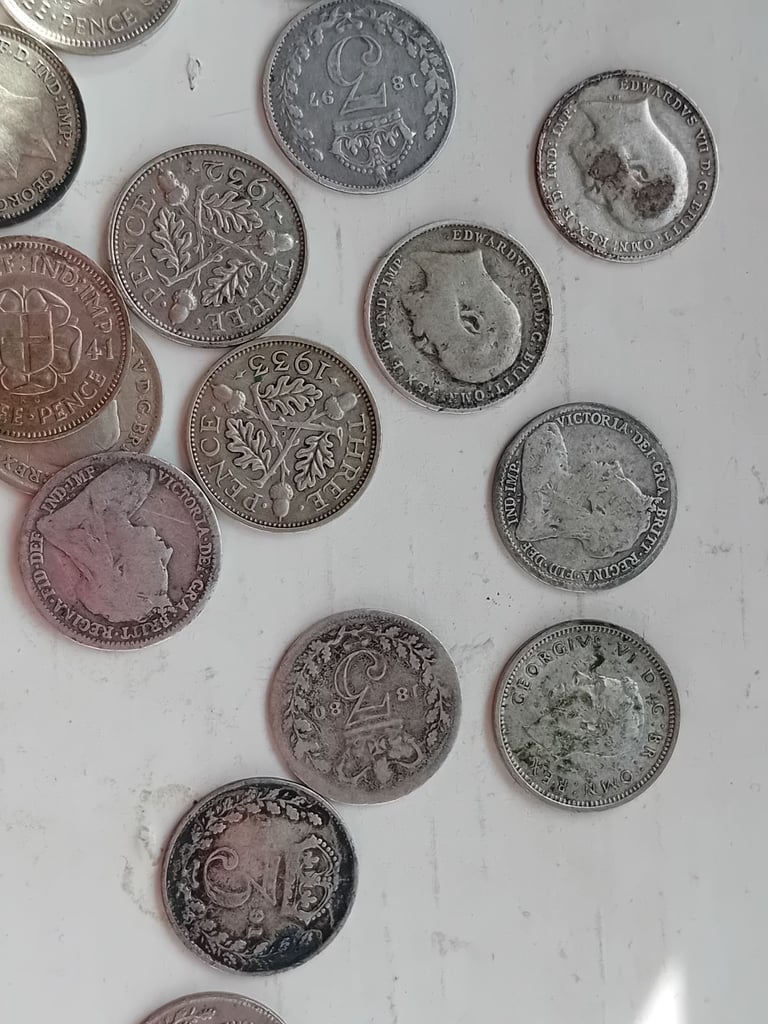 image for Loads of silver 3d coins