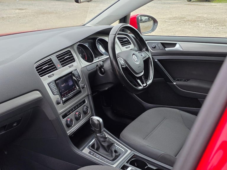 2014 Volkswagen Golf 1.6 TDI 105 SE 5dr DSG HATCHBACK DIESEL Automatic