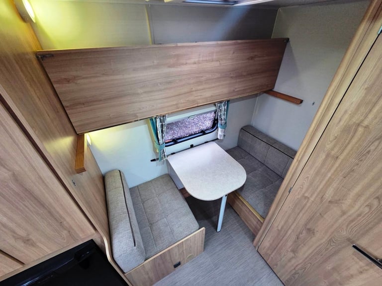 Elddis Xplore 304 2016 Lightweight & Compact 4 Berth Touring Caravan