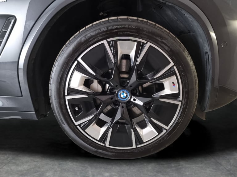2023 BMW iX3 80kWh M Sport Pro SUV 5dr Electric Auto (286 ps) - HUD - ADAPT CRUISE - PAR Suv Elec...