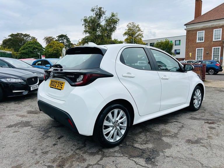 2022 Toyota Yaris 1.5 VVT-h Icon E-CVT Euro 6 (s/s) 5dr HATCHBACK Petrol/Electric Hybrid Automatic