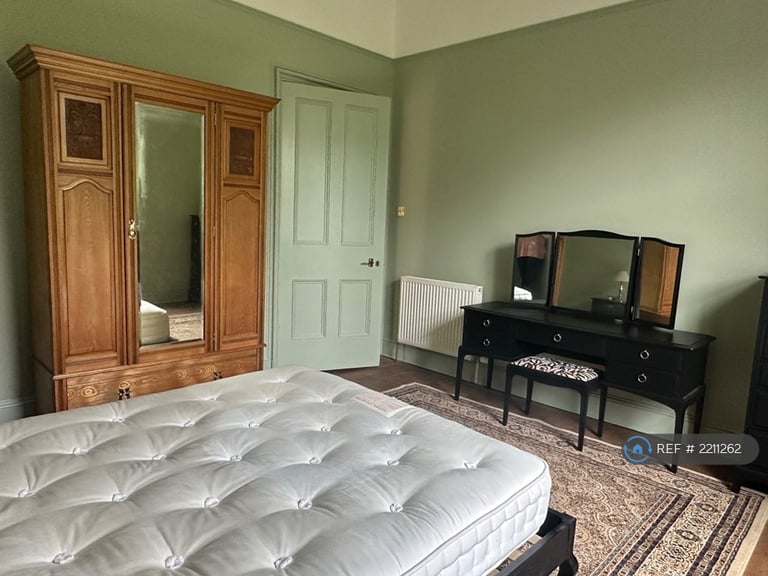 3 bedroom flat in Panmure Terrace, Dundee, DD3 (3 bed) (#2211262)