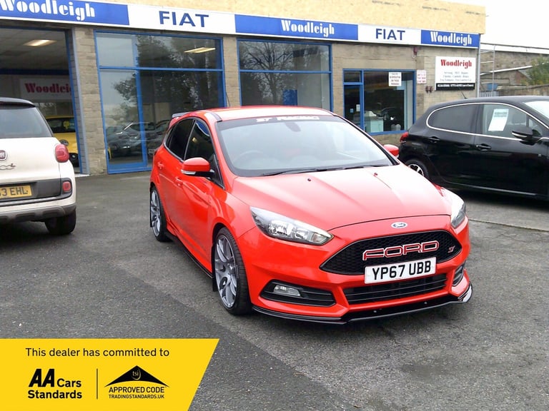 FORD FOCUS 2.0 T EcoBoost ST-2 2017