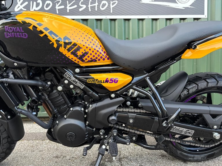 Royal Enfield GUERRILLA 450 Yellow and Black 2024 500 miles One Owner 
