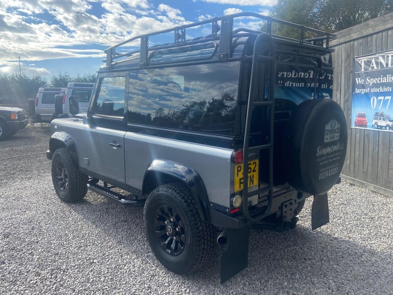 2012 Land Rover Defender Hard Top TDCi [2.2] PANEL VAN DIESEL Manual