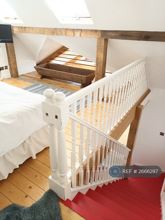 3 bedroom house in Prestwick Lane, Chiddingfold, Godalming, GU8 (3 bed) (#2666297)