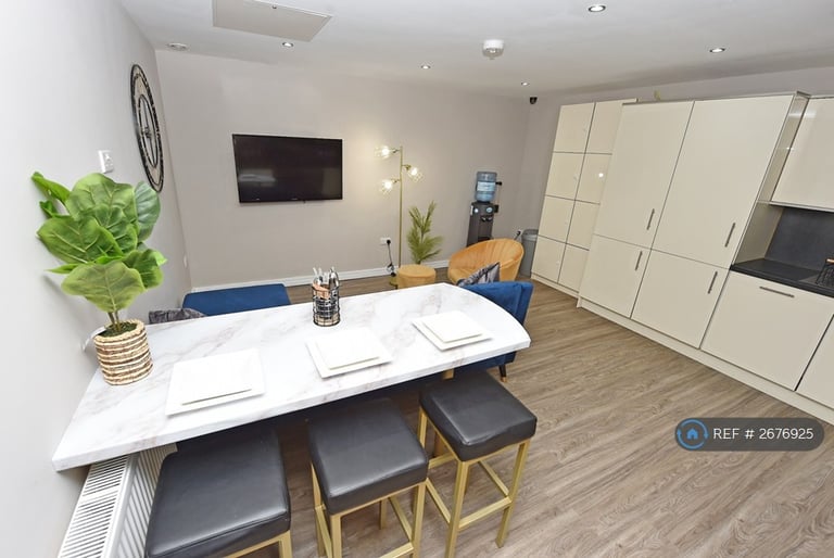 1 bedroom in Arcadia House, Ormskirk, L39 (#2676925)